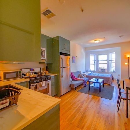 Deluxe Studio Minutes From Nyc! Union City Exterior photo