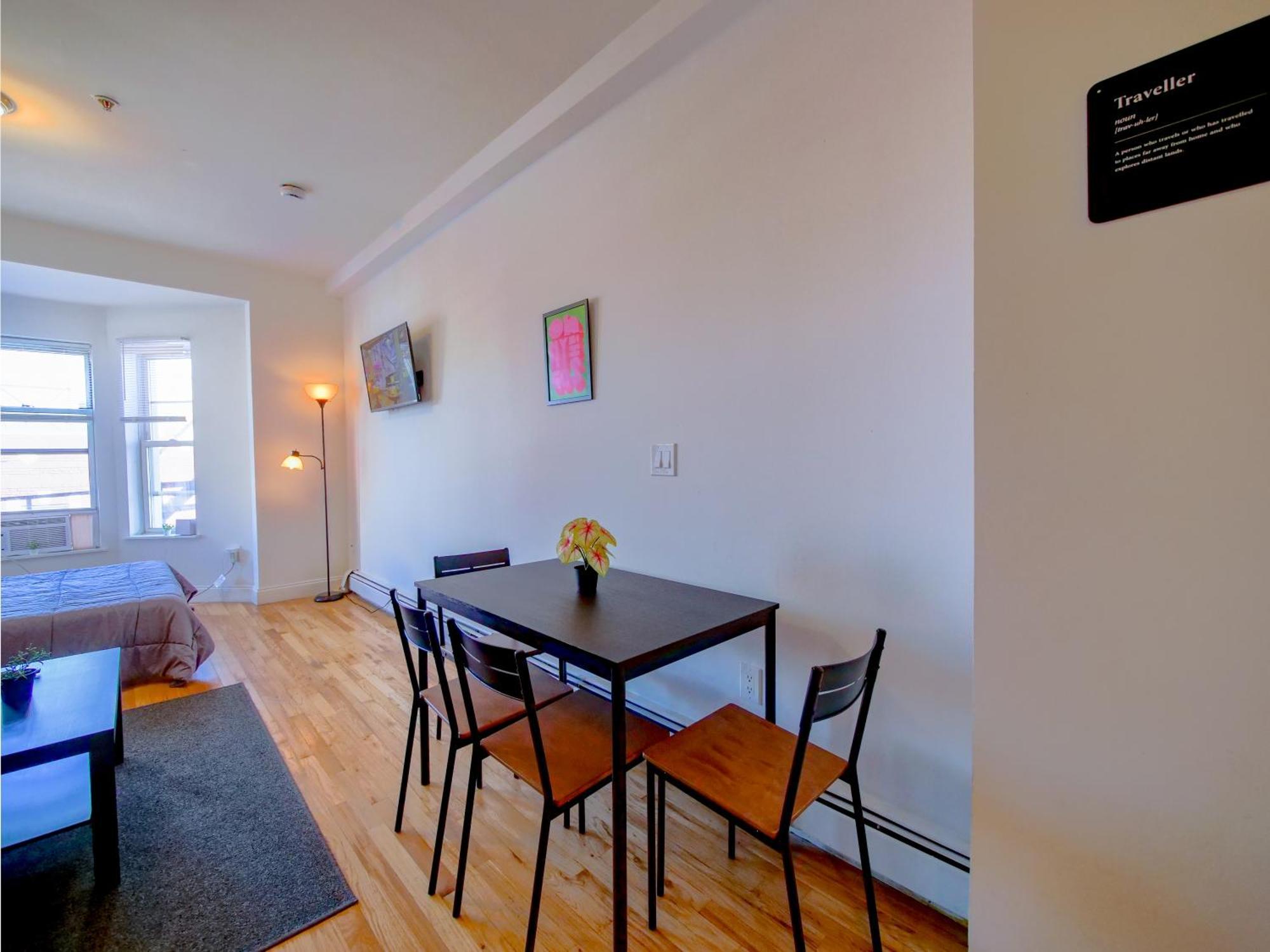 Deluxe Studio Minutes From Nyc! Union City Exterior photo